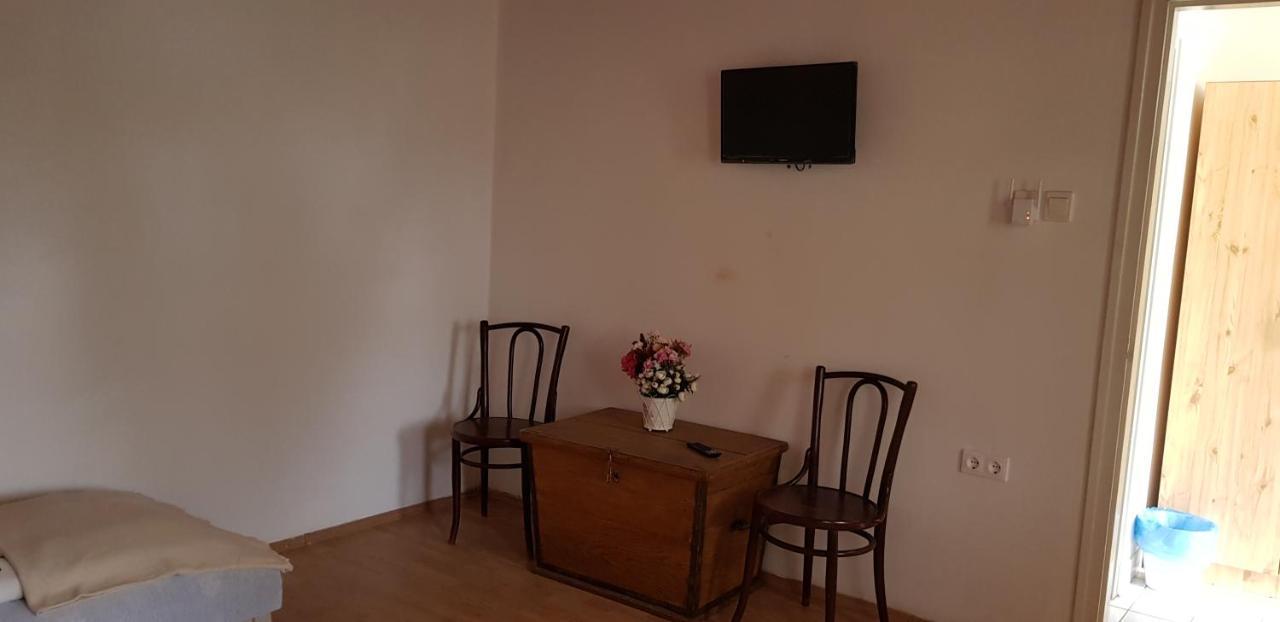 Elo Tisza Vendeghaz Hotel Nagykoru Bagian luar foto