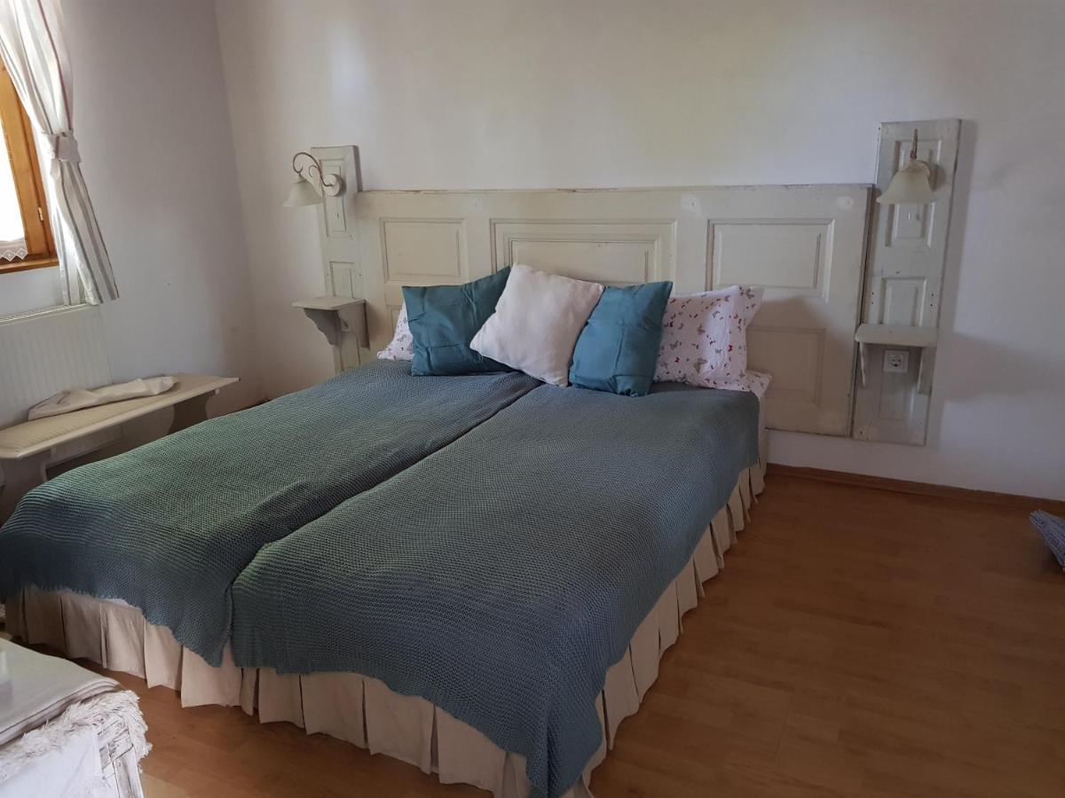 Elo Tisza Vendeghaz Hotel Nagykoru Bagian luar foto