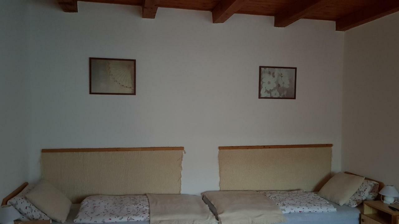 Elo Tisza Vendeghaz Hotel Nagykoru Bagian luar foto