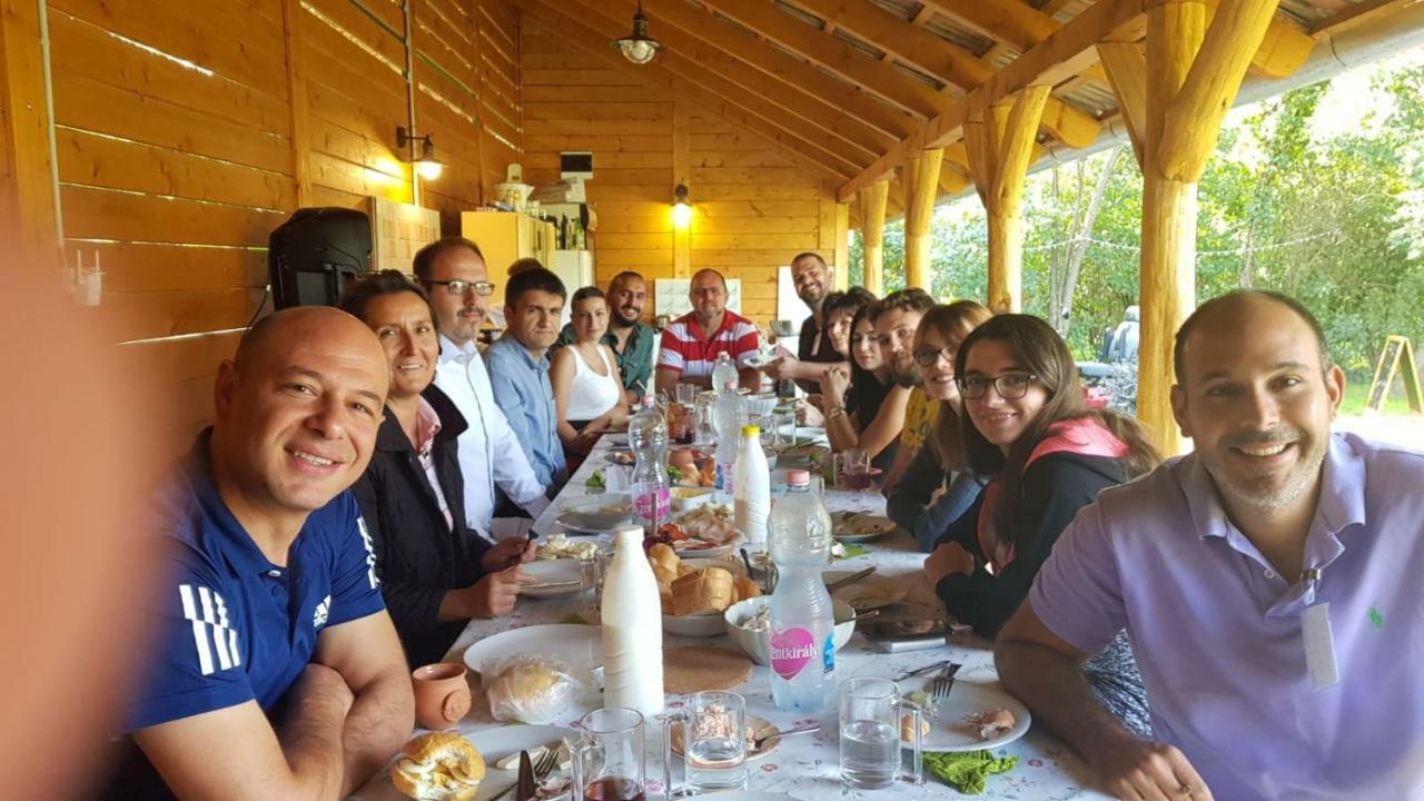 Elo Tisza Vendeghaz Hotel Nagykoru Bagian luar foto